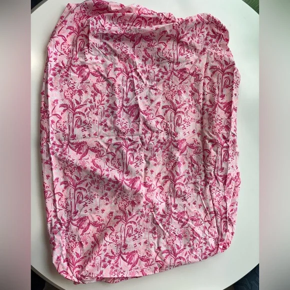 Lilly Pulitzer for Pottery Barn Crib Sheet - Picture 1 of 3